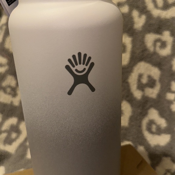 New Hydro Flask 32oz Wide Flex Cap Limited Edition Moonlight 😍 - Picture 15 of 16